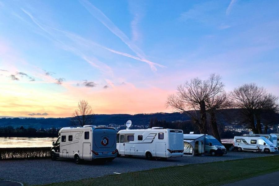 Sonnenuntergang bei Rhein-Camping Waldshut - Campingplatz direkt am Rhein